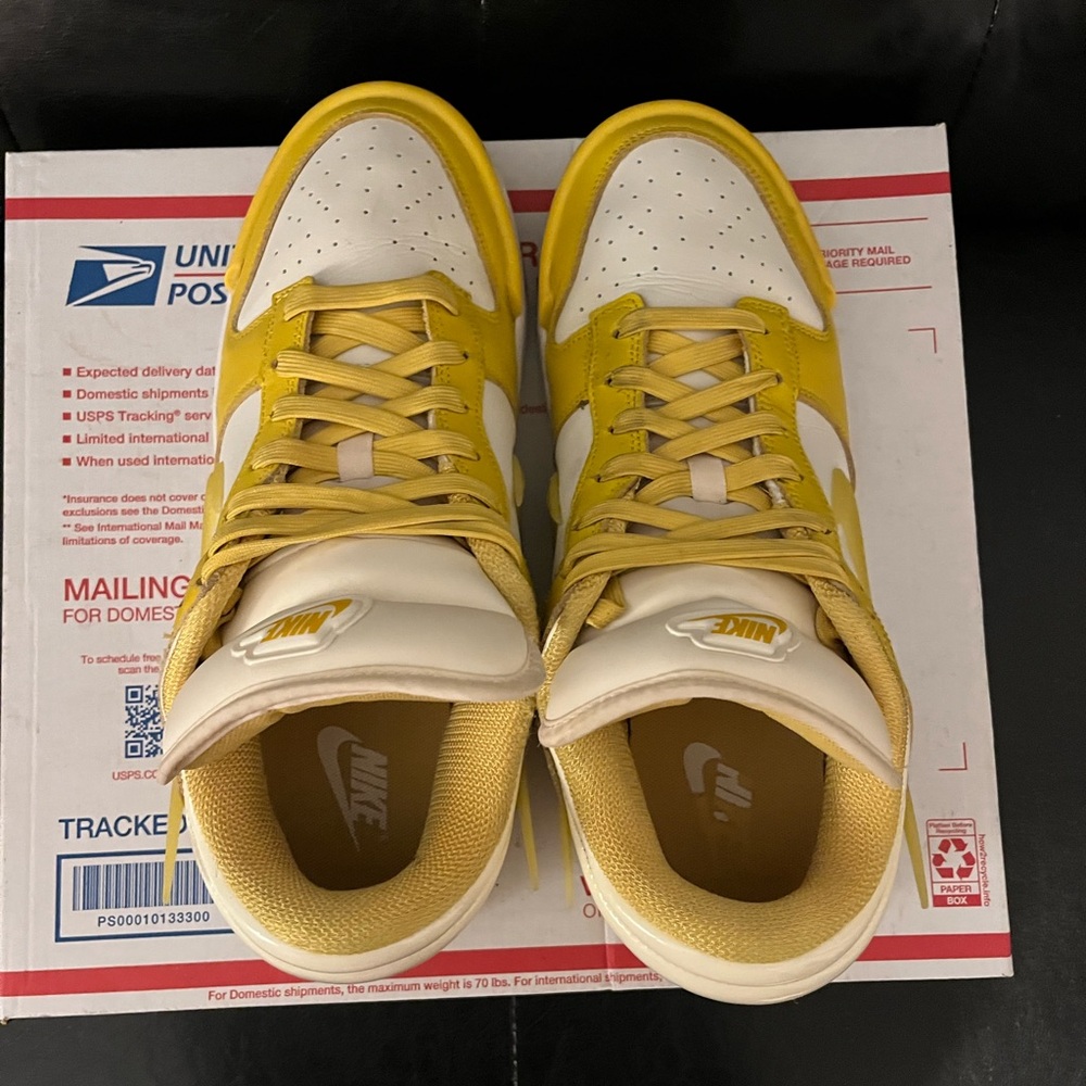 Women’s Nike Dunk Low Twist “Vivid Sulfur / Coconut Milk” Sz 11 - Picture 4 of 7
